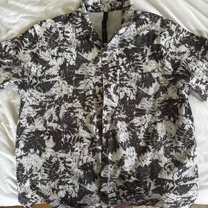 Lululemon Men’s Airing Easy Camp Collared Shirt